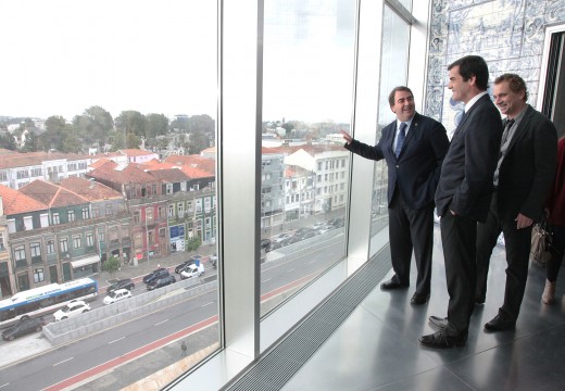 A Coruña e Porto acordan unha proposta para a rexeneración urbana dos seus barrios para optar á convocatoria de fondos europeos de 2015